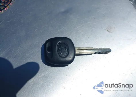 2005 Toyota Camry Le V6/Xle V6 z USA, uszkodzony, nr VIN 4T1BF32K15U092948